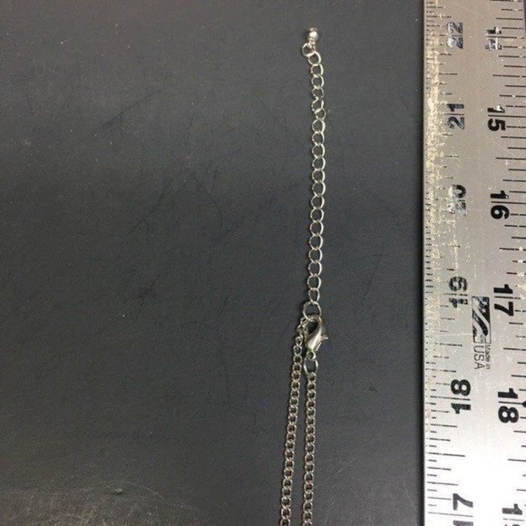 Long Silver Butterfly Necklace Rhinestone Leaf Flower Filagree Retro BoHo - Picture 9 of 9